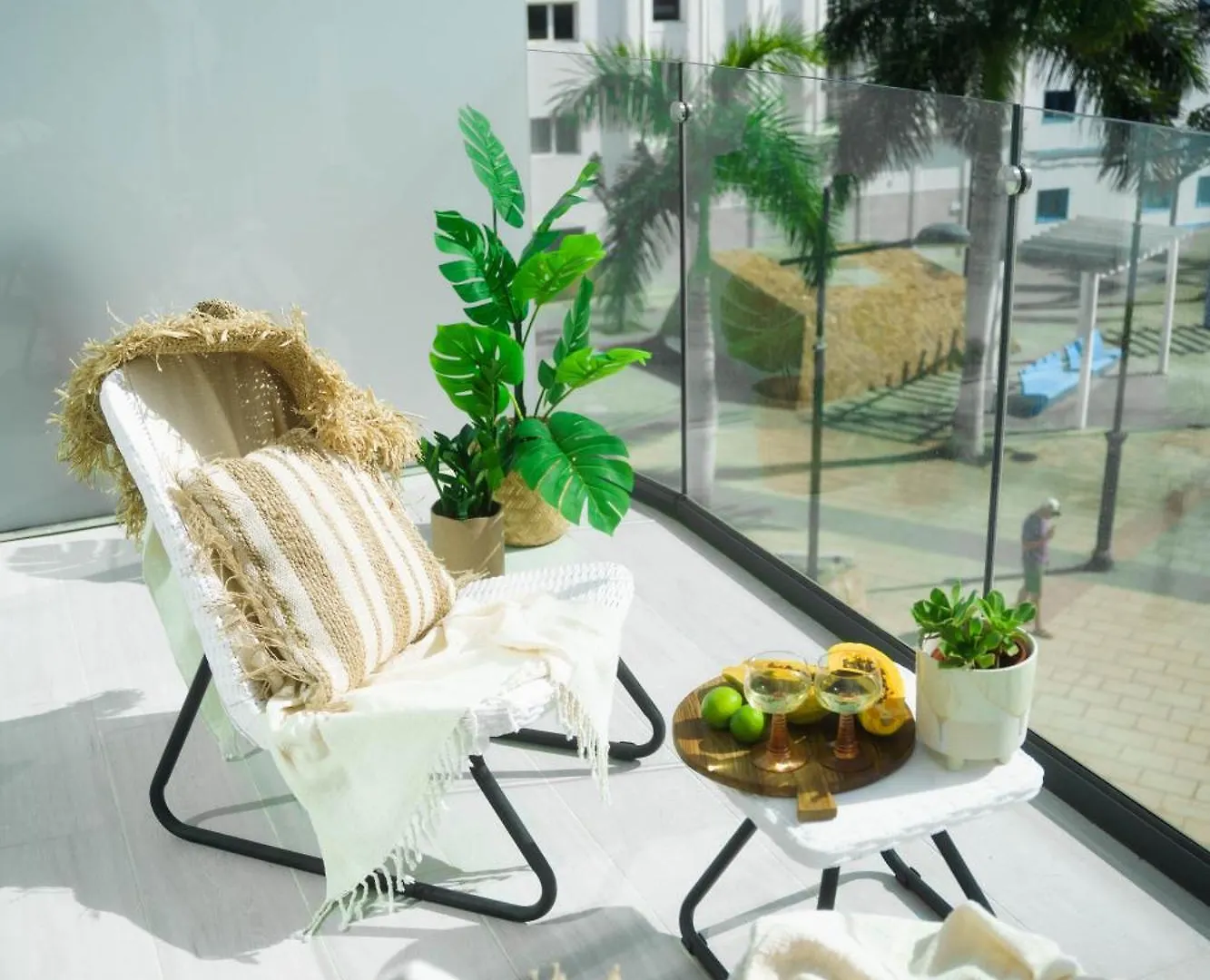 Emerald Suite Plaza Κοραλέχο